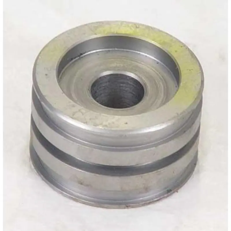 G100642 Piston 1150E Fits Case 1150B, 1150C, 1150D, 1150E (Outside mount 8 way b
