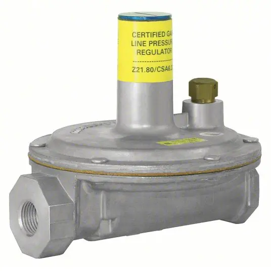 Maxitrol 325-3L-V 1/2 in. Gas Regulator - 2 PSI, 250,000 BTU/hr