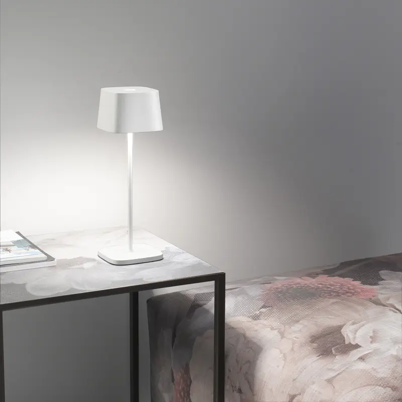 Zafferano Ofelia Table Lamp LD0870B4 White